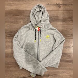 Nike Track & Field Sweater